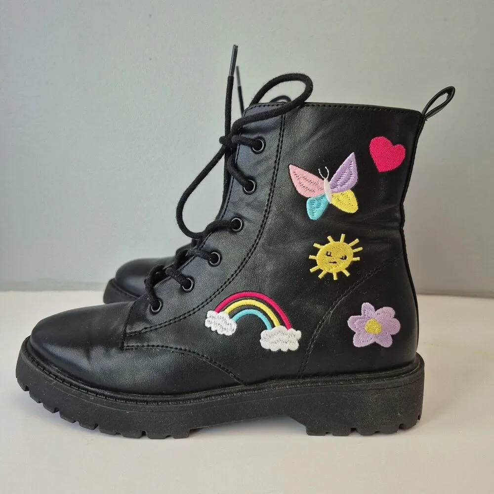 The Childrens Place Black Lace Up Combat Ankle Boots w/ Colorful Patches Girls 2